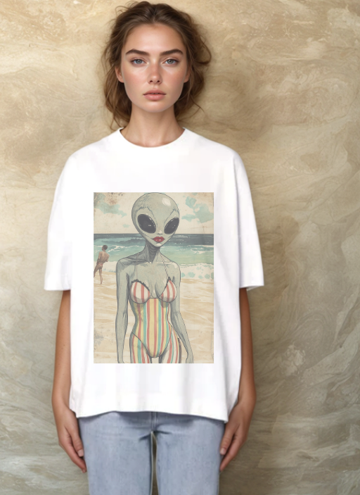 Извънземно на Плаж - Oversized Тениска