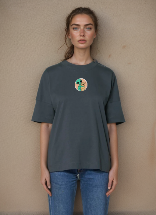 Извънземно И Коте - Oversized Тениска