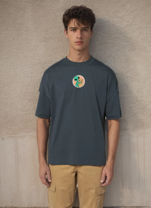 Извънземно И Коте - Oversized Тениска