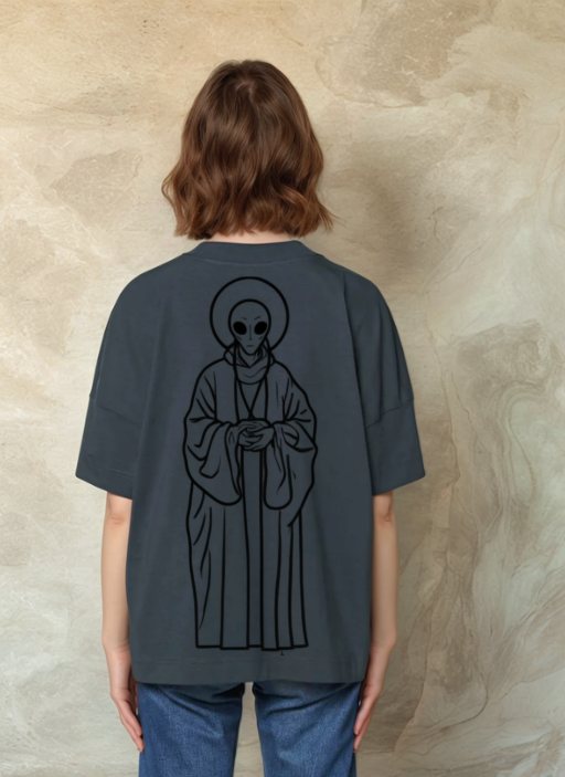 Holy Alien - Oversized Тениска