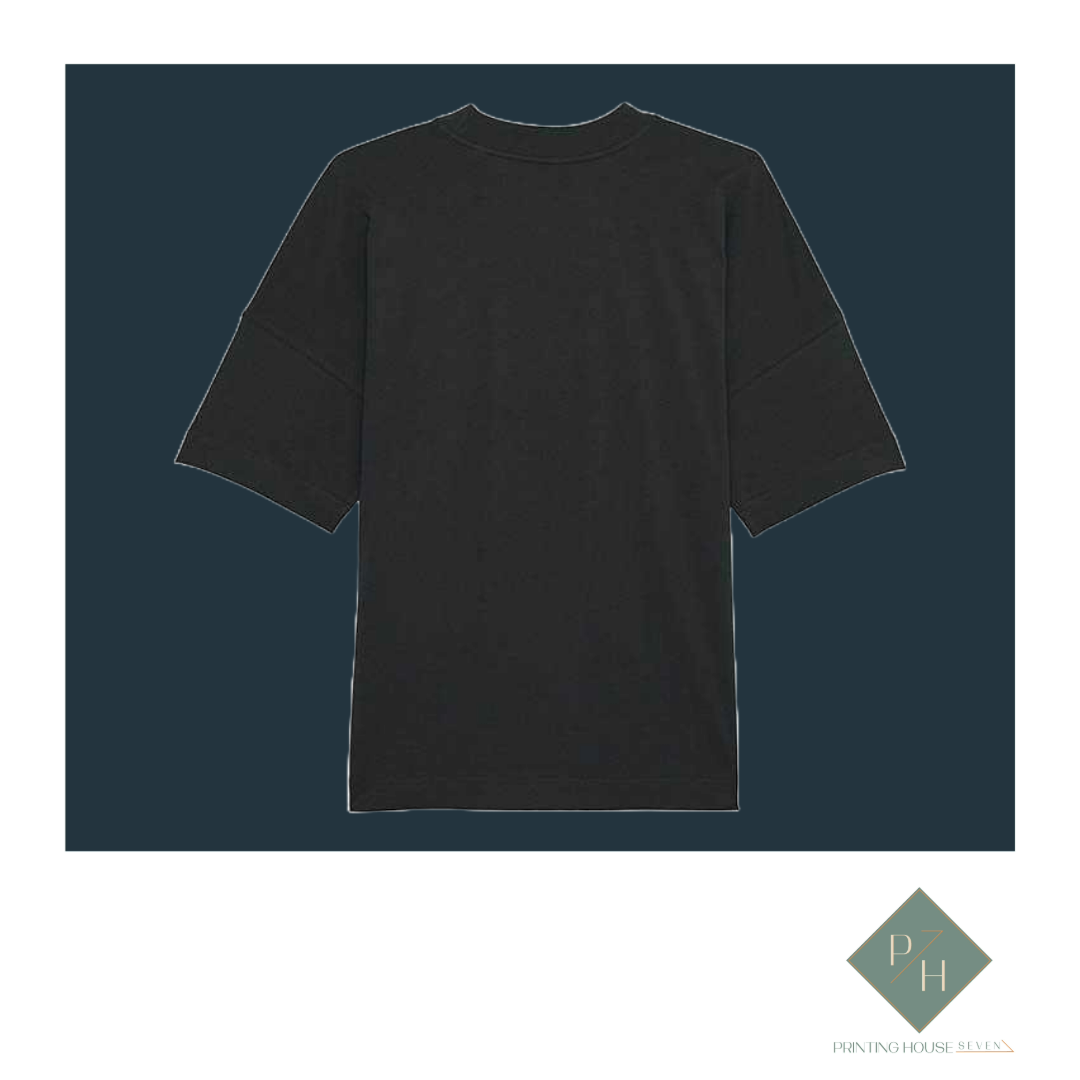 Истинската Любовна История Никога Не Свършва - Oversized Тениска